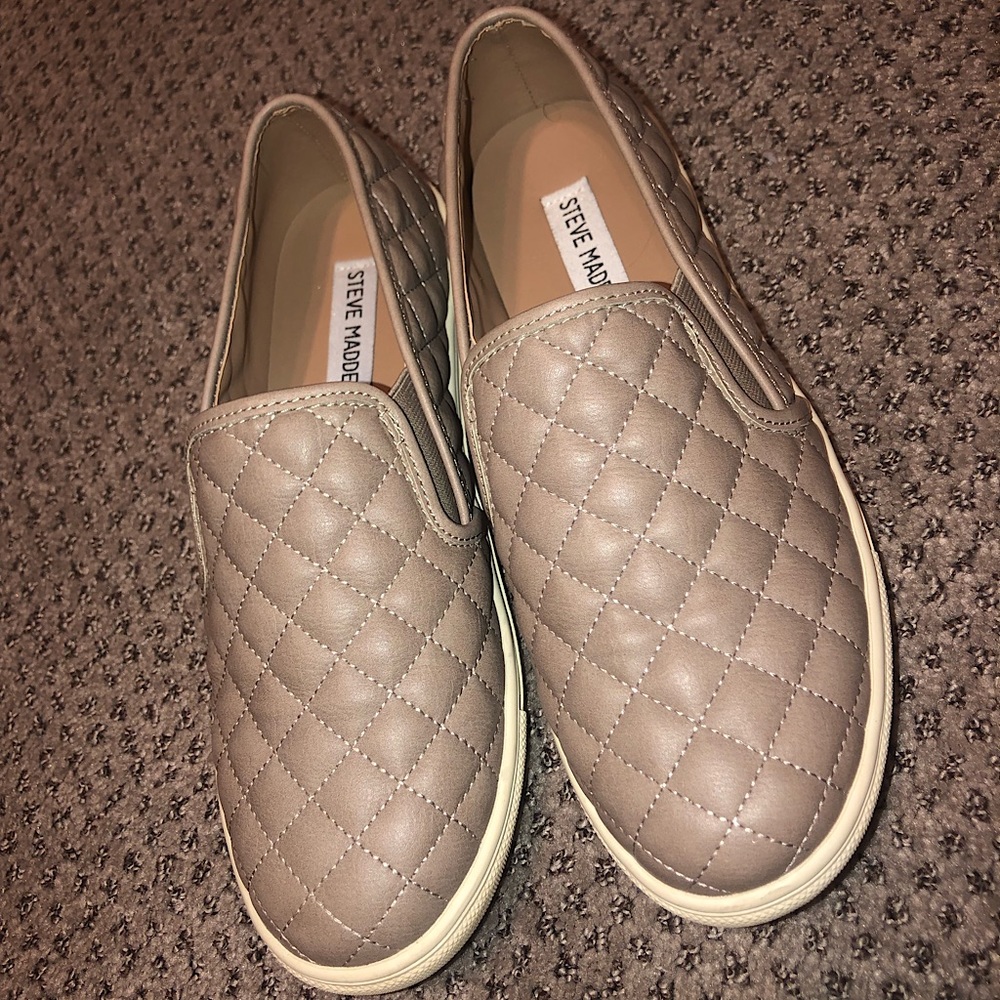 Steven madden slip on sneakers